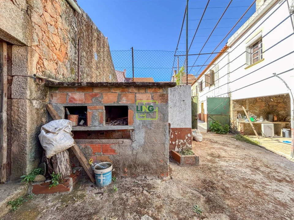 Moradia T2 para Venda em Aranhas Foto 54