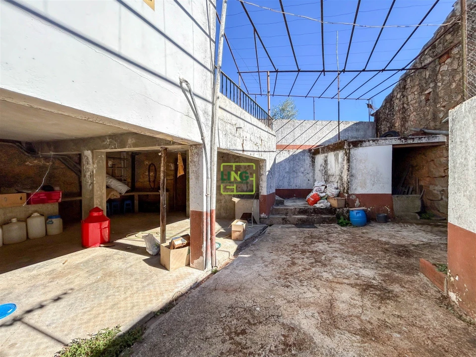 Moradia T2 para Venda em Aranhas Foto 52