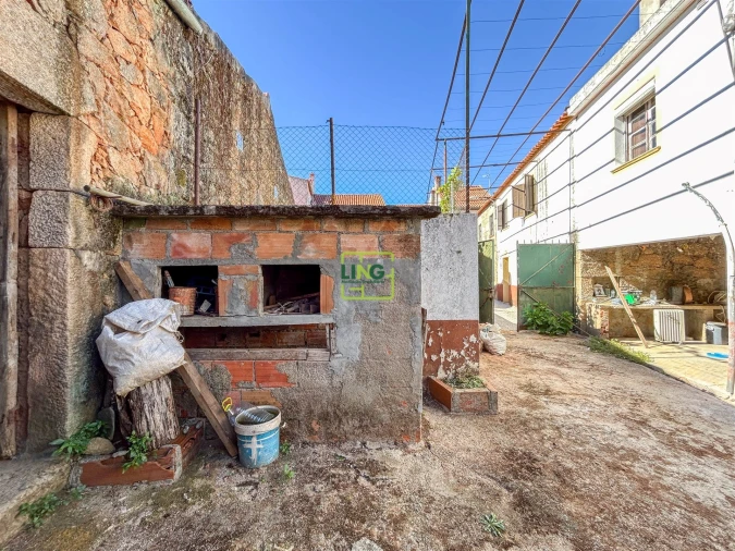 Moradia T2 para Venda em Aranhas Foto 54