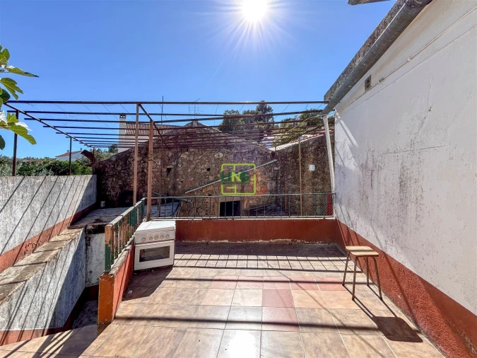 Moradia T2 para Venda em Aranhas Foto 38