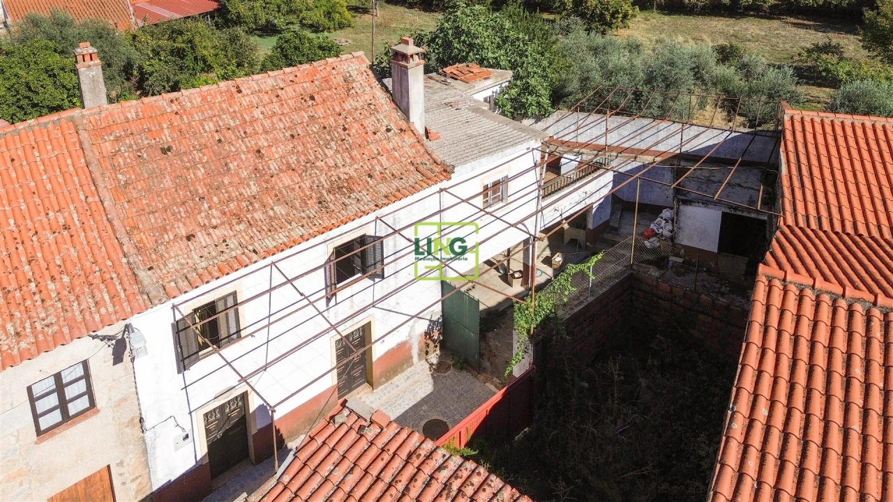 Moradia T2 para Venda em Aranhas Foto 71