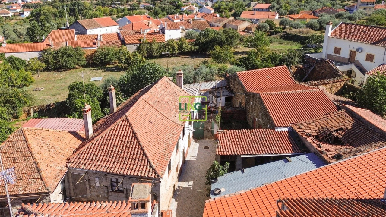 Moradia T2 para Venda em Aranhas Foto 68