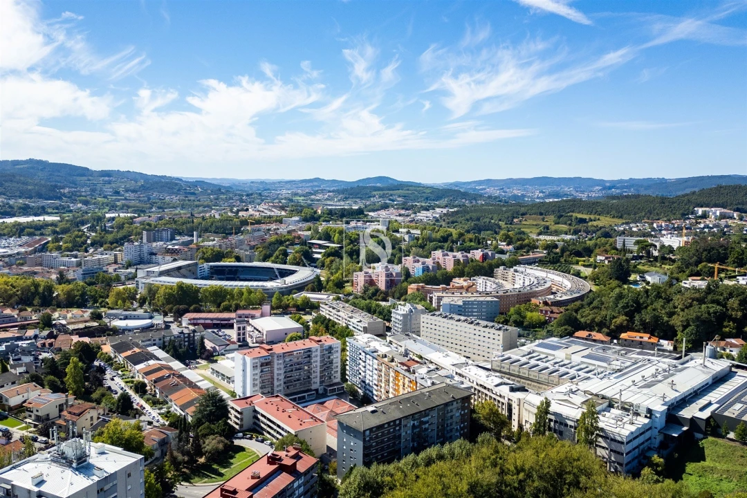 Apartamento T2 para Venda em Azurem Foto 1