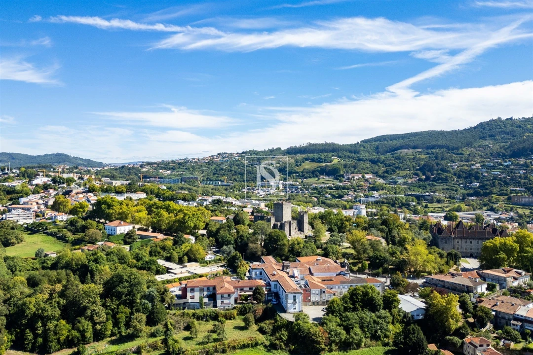 Apartamento T2 para Venda em Azurem Foto 2