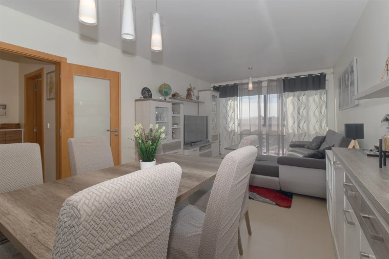 Apartamento T2 para Venda em Baixa da Banheira e Vale da Amoreira Foto 2