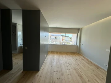 Moradia T4 para Venda em Canidelo