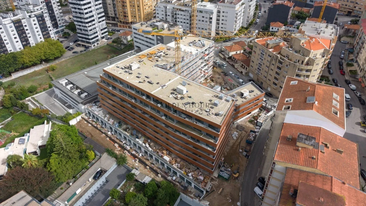 Apartamento T1 para Venda em Mafamude e Vilar do Paraíso Foto 11