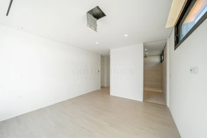 Moradia T5 para Venda em Madalena