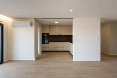 Apartamento T3 para Venda em Santa Marinha e São Pedro da Afurada