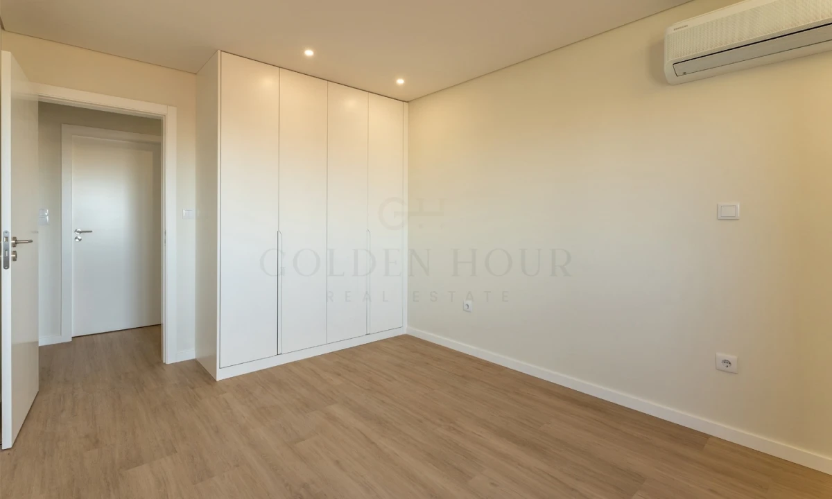 Apartamento T3 para Venda em Santa Marinha e São Pedro da Afurada Foto 5