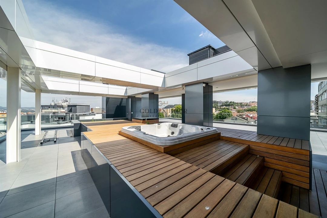 Apartamento T4 para Venda em Mafamude e Vilar do Paraíso Foto 26