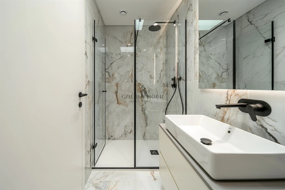 Apartamento T4 para Venda em Mafamude e Vilar do Paraíso Foto 54