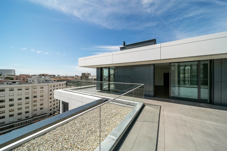 Apartamento T4 para Venda em Mafamude e Vilar do Paraíso Foto 12