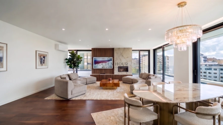 Apartamento T4 para Venda em Mafamude e Vilar do Paraíso