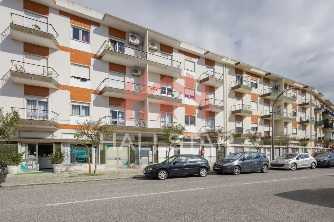 Loja para Arrendamento em Leiria, Pousos, Barreira e Cortes Foto 1