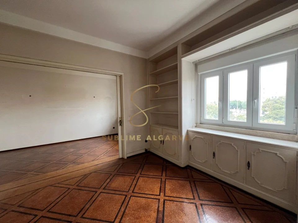 Apartamento T4 para Venda em Arroios Foto 12