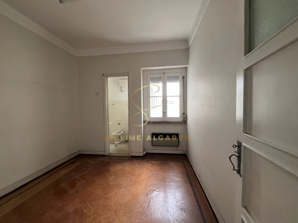 Apartamento T4 para Venda em Arroios Foto 15