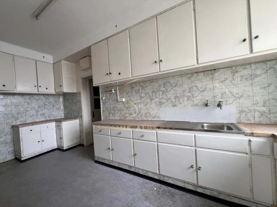 Apartamento T4 para Venda em Arroios Foto 16