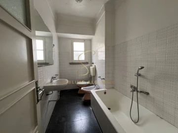 Apartamento T4 para Venda em Arroios