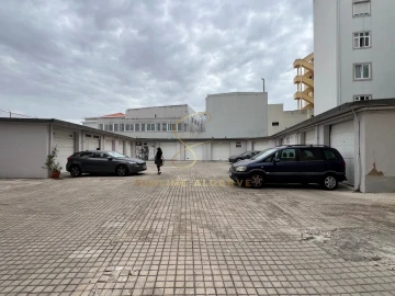 Apartamento T4 para Venda em Arroios