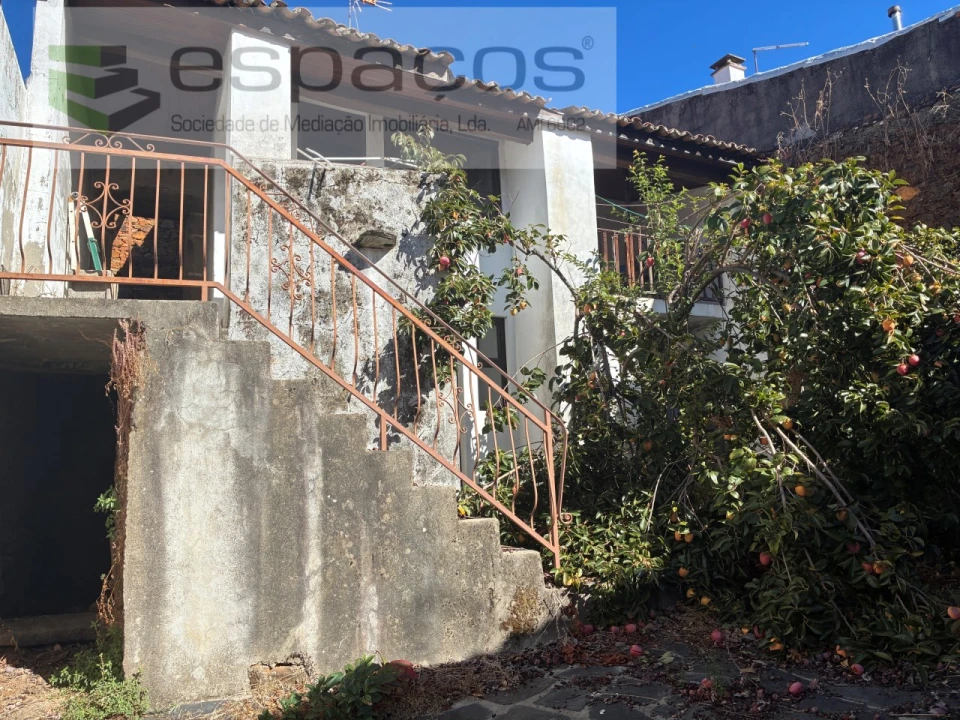 Moradia T2 para Venda em Lavacolhos Foto 50