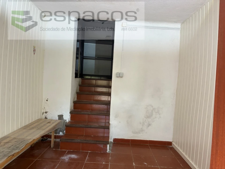 Moradia T2 para Venda em Lavacolhos Foto 32