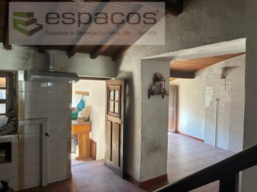 Moradia T2 para Venda em Lavacolhos
