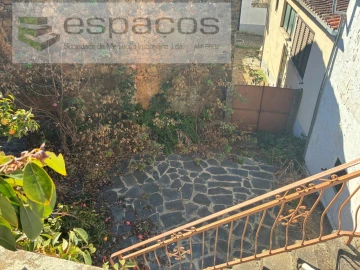 Moradia T2 para Venda em Lavacolhos