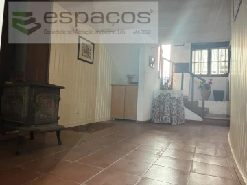 Moradia T2 para Venda em Lavacolhos