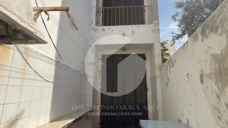 Moradia T1 para Venda em Olhão