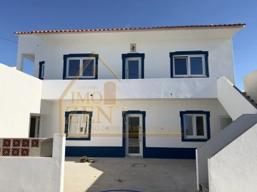 Moradia T4 para Venda em Reguengo Grande