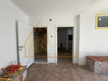 Moradia T4 para Venda em Reguengo Grande