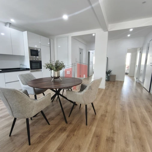 Apartamento T3 para Venda em Benfica Foto 8