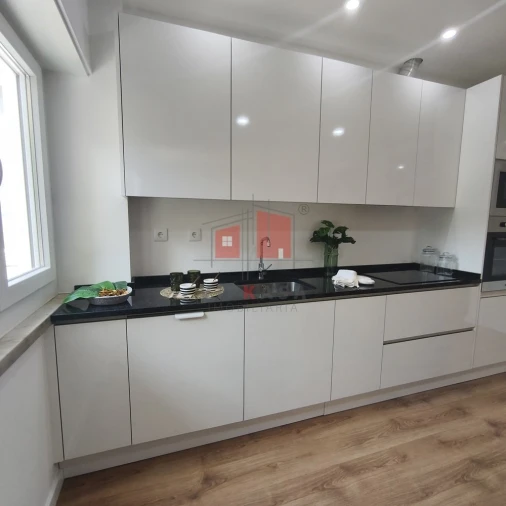 Apartamento T3 para Venda em Benfica Foto 12