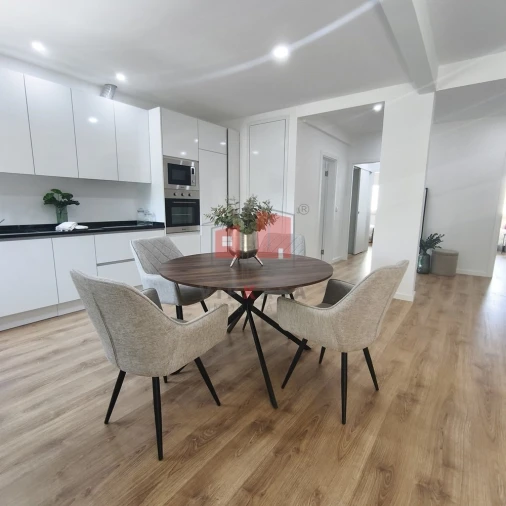 Apartamento T3 para Venda em Benfica Foto 9
