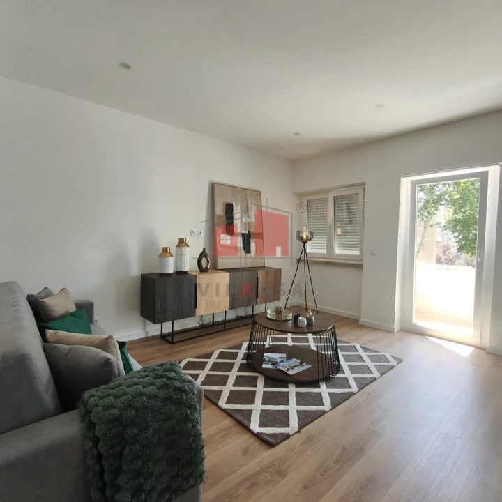Apartamento T3 para Venda em Benfica Foto 9