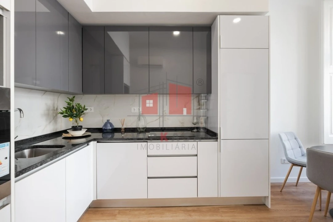 Apartamento T2 para Venda em São Vicente Foto 1