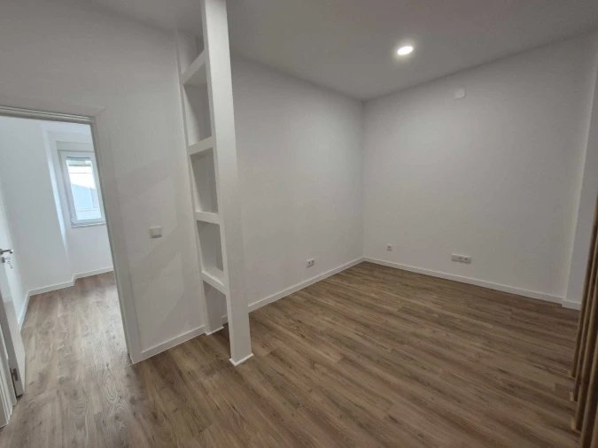 Apartamento T1 para Venda em Alcantara Foto 2