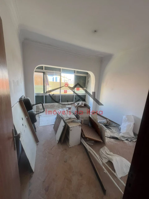 Apartamento T1 para Venda em Venteira