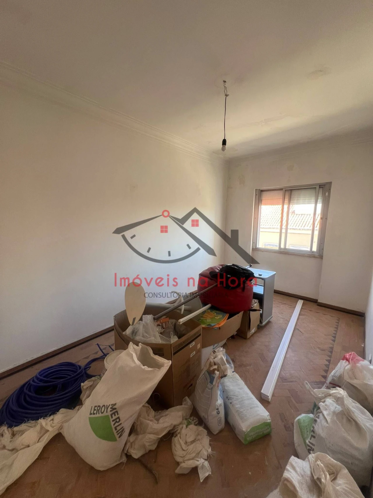 Apartamento T1 para Venda em Venteira Foto 7