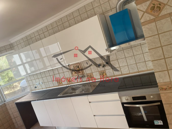 Apartamento T3 para Venda em Algueirão-Mem Martins Foto 3
