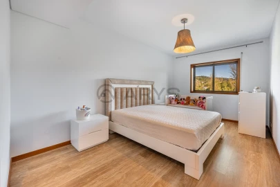 Apartamento T3 para Venda em Pico de Regalados, Gondiães e Mós