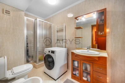 Apartamento T3 para Venda em Pico de Regalados, Gondiães e Mós