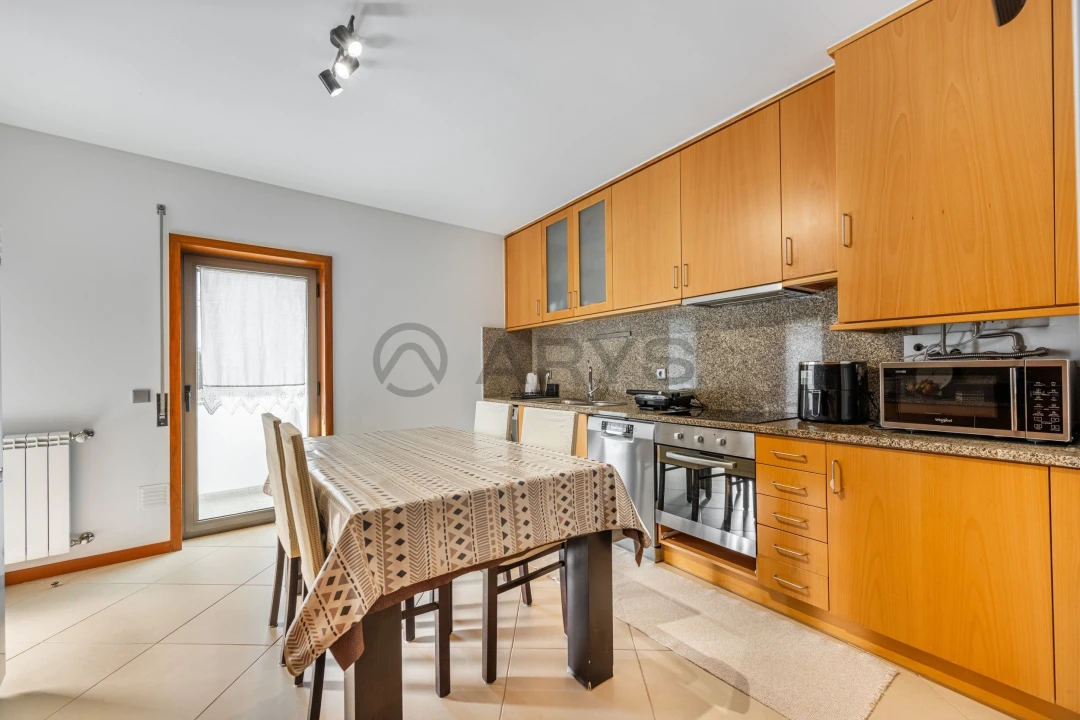 Apartamento T3 para Venda em Pico de Regalados, Gondiães e Mós Foto 4