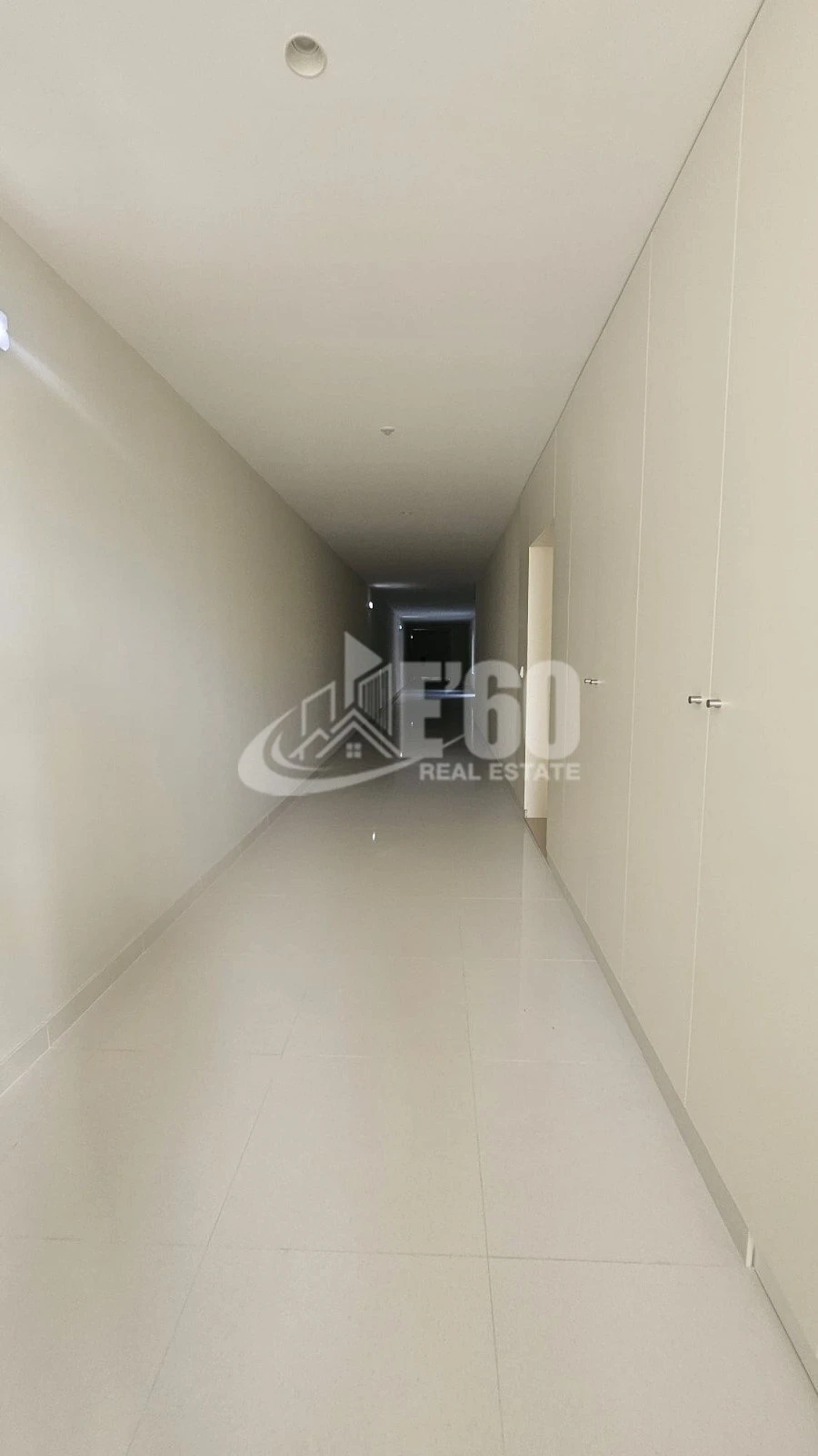 Apartamento T1 para Venda em Espinho Foto 2