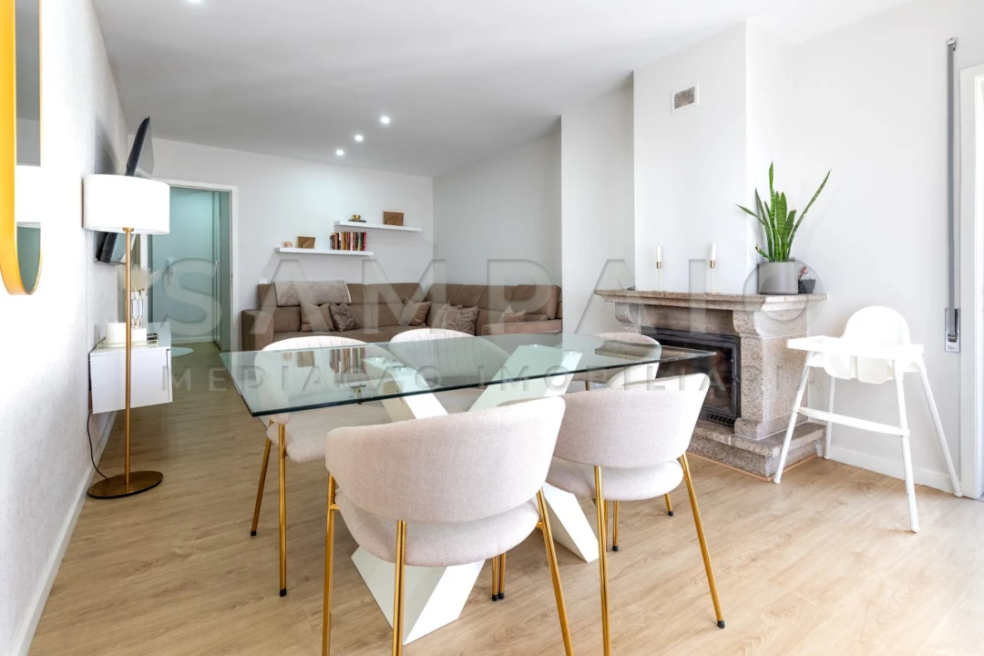 Apartamento T2 para Venda em Valongo Foto 4