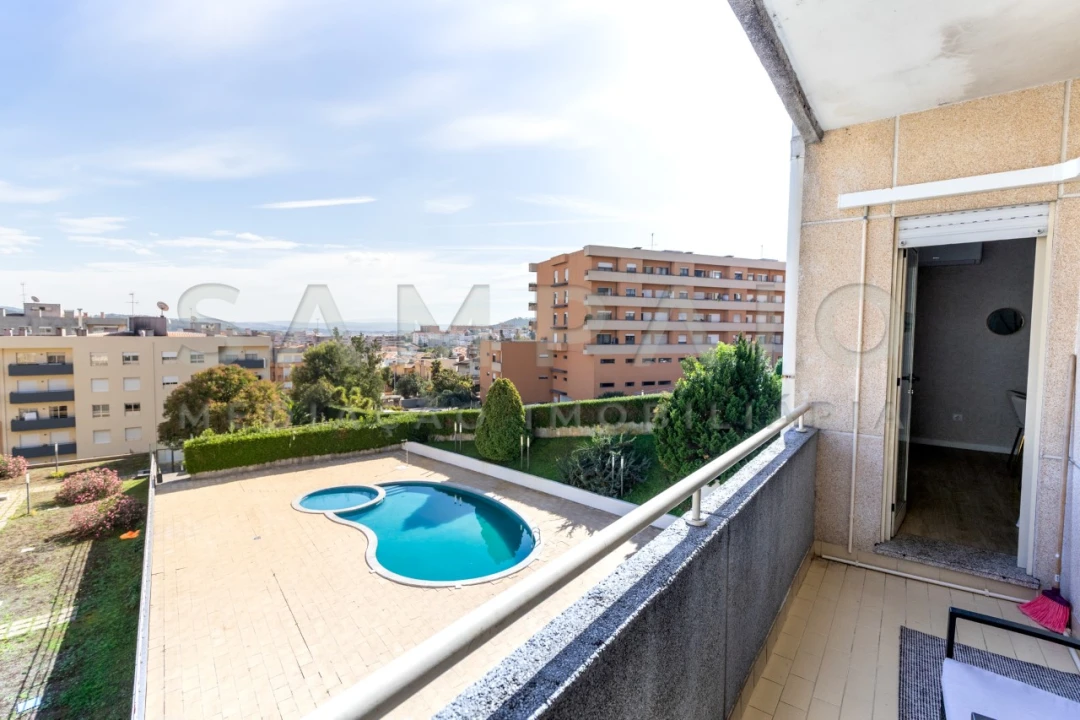 Apartamento T2 para Venda em Valongo Foto 32