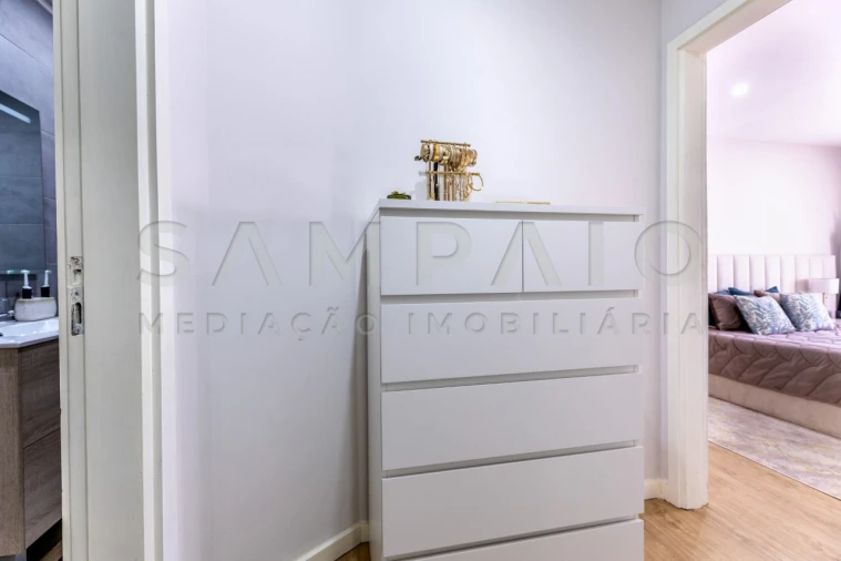 Apartamento T2 para Venda em Valongo Foto 10