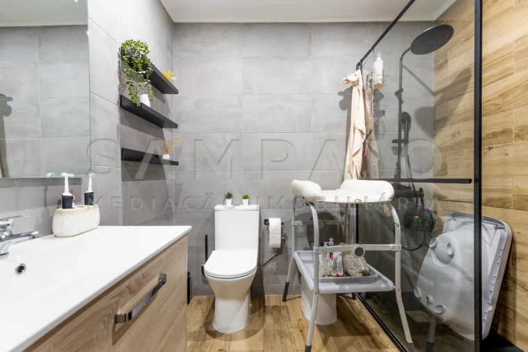 Apartamento T2 para Venda em Valongo Foto 16