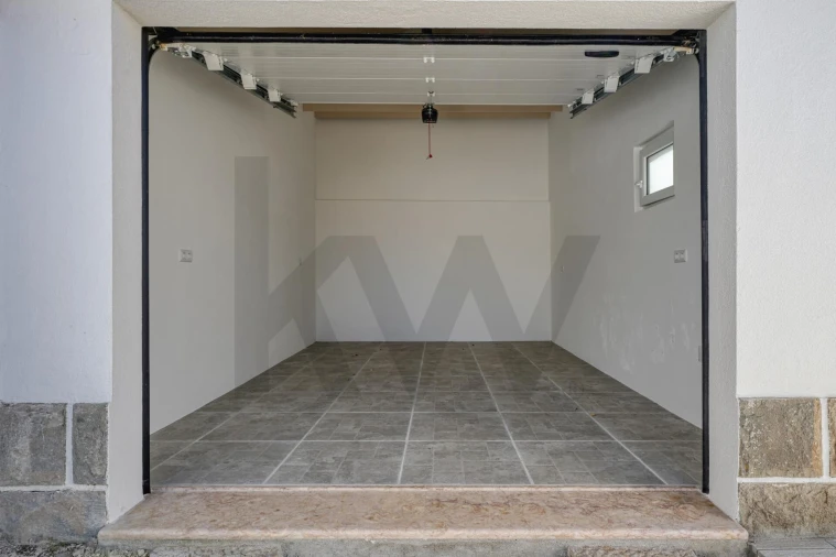 Moradia T3 para Venda em Colares Foto 45